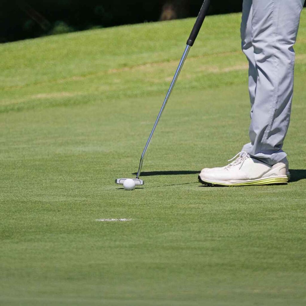 Mastering the Green: A Guide to Becoming a Better Senior Putter